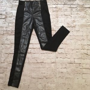 Last one ,NWT New look black Faux leather/stretchy fabric pant Size L
